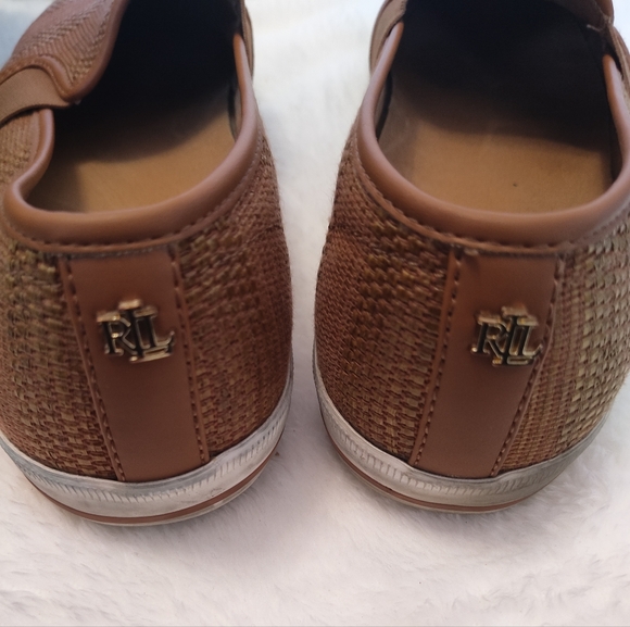 Ralph Lauren Women's 9.5B Brown Straw Sneaker Loafer Gold Logo Shoes Flats - Picture 2 of 10